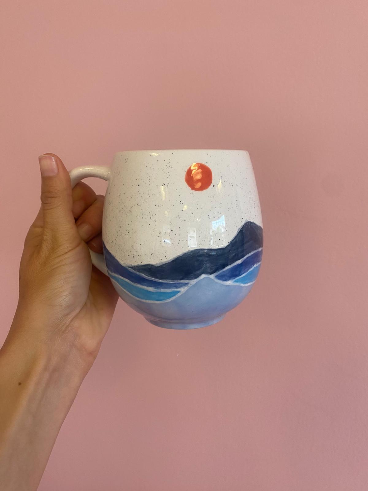 Tasse peinte chez Bisou